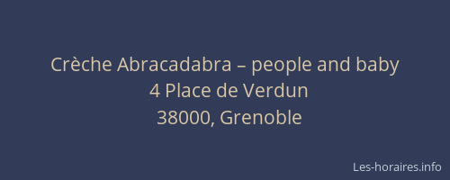Crèche Abracadabra – people and baby